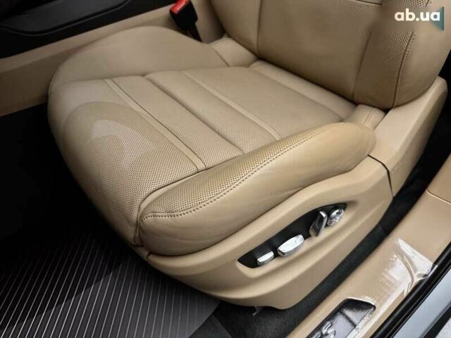 Порше Каен, объемом двигателя 4 л и пробегом 57 тыс. км за 95900 $, фото 27 на Automoto.ua
