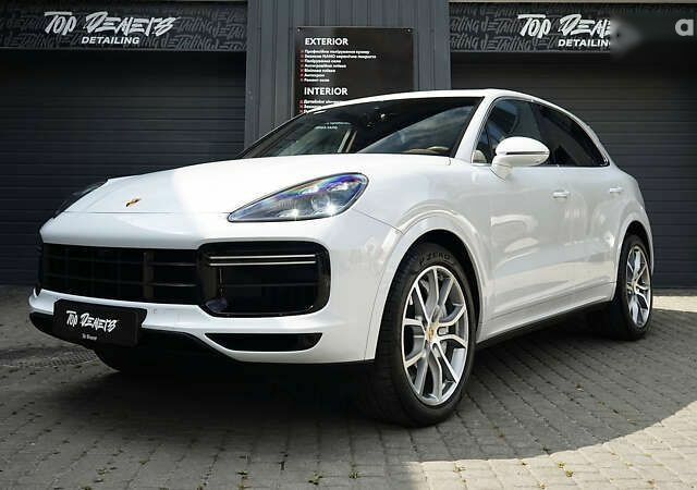 Порше Каен, объемом двигателя 4 л и пробегом 70 тыс. км за 87999 $, фото 9 на Automoto.ua