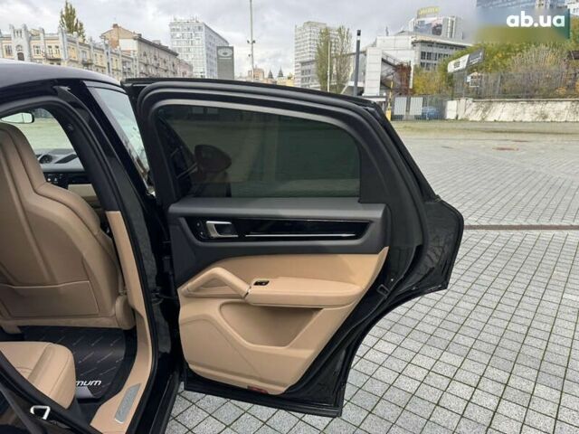 Порше Каен, объемом двигателя 3 л и пробегом 35 тыс. км за 79999 $, фото 28 на Automoto.ua