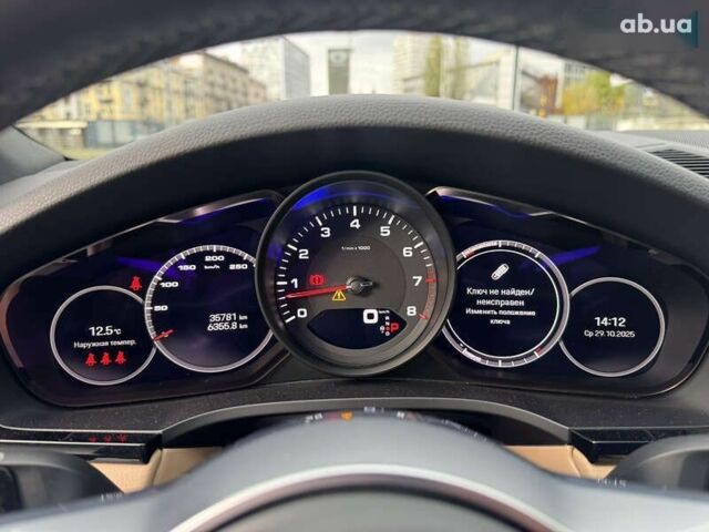 Порше Каен, объемом двигателя 3 л и пробегом 35 тыс. км за 79999 $, фото 14 на Automoto.ua