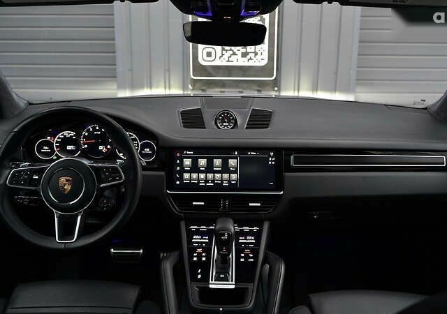 Порше Каен, объемом двигателя 4 л и пробегом 31 тыс. км за 95000 $, фото 9 на Automoto.ua