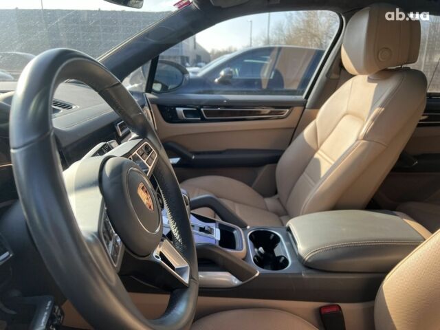 Порше Каен, объемом двигателя 4 л и пробегом 20 тыс. км за 168345 $, фото 30 на Automoto.ua