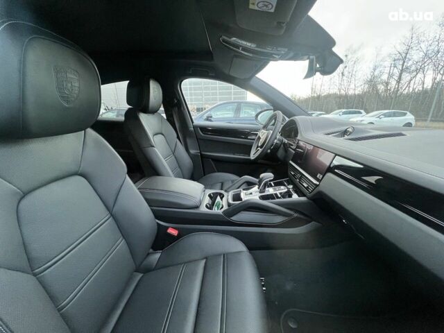 Порше Каен, объемом двигателя 3 л и пробегом 9 тыс. км за 136828 $, фото 7 на Automoto.ua