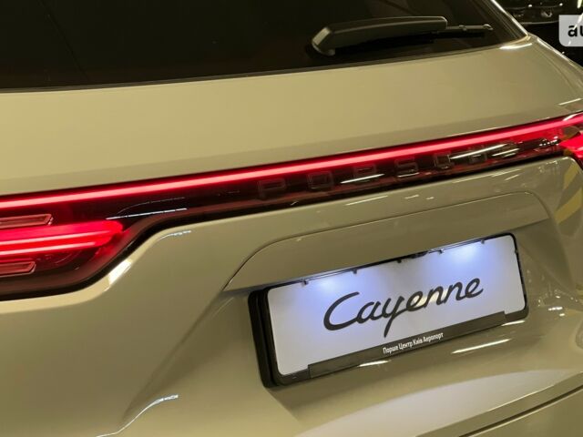 купити нове авто Порше Cayenne 2022 року від офіційного дилера Порше Центр Київ Аеропорт Порше фото