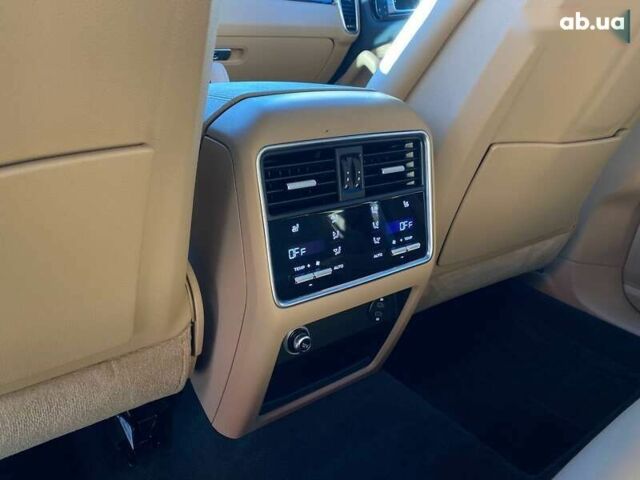 Порше Каен, объемом двигателя 2.9 л и пробегом 32 тыс. км за 83850 $, фото 23 на Automoto.ua