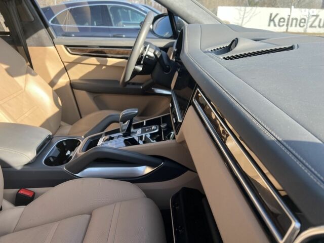 Порше Каен, объемом двигателя 4 л и пробегом 20 тыс. км за 168345 $, фото 27 на Automoto.ua