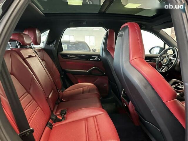 Порше Каен, объемом двигателя 3 л и пробегом 34 тыс. км за 87500 $, фото 17 на Automoto.ua