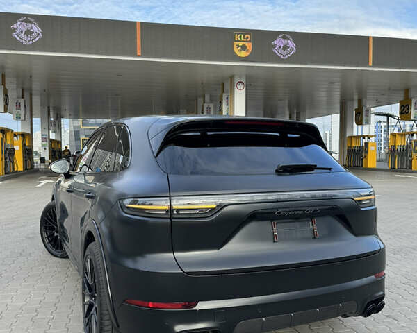 Порше Каен, объемом двигателя 4 л и пробегом 22 тыс. км за 92500 $, фото 1 на Automoto.ua