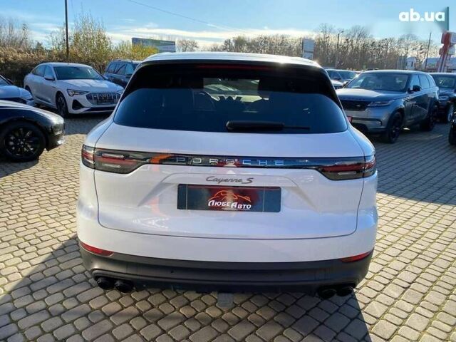 Порше Каен, объемом двигателя 2.9 л и пробегом 32 тыс. км за 83850 $, фото 5 на Automoto.ua