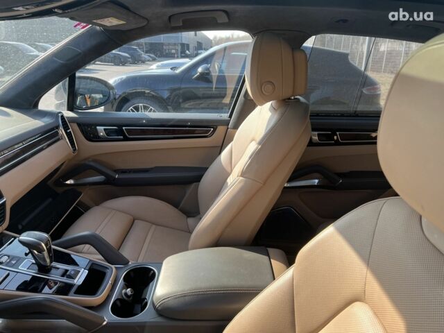 Порше Каен, объемом двигателя 4 л и пробегом 20 тыс. км за 168345 $, фото 19 на Automoto.ua