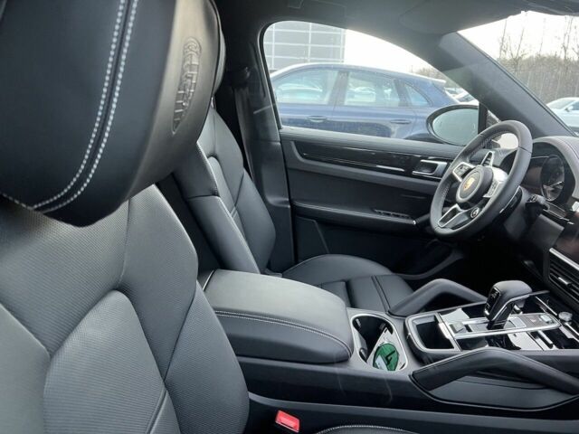 Порше Каен, объемом двигателя 3 л и пробегом 9 тыс. км за 136828 $, фото 8 на Automoto.ua