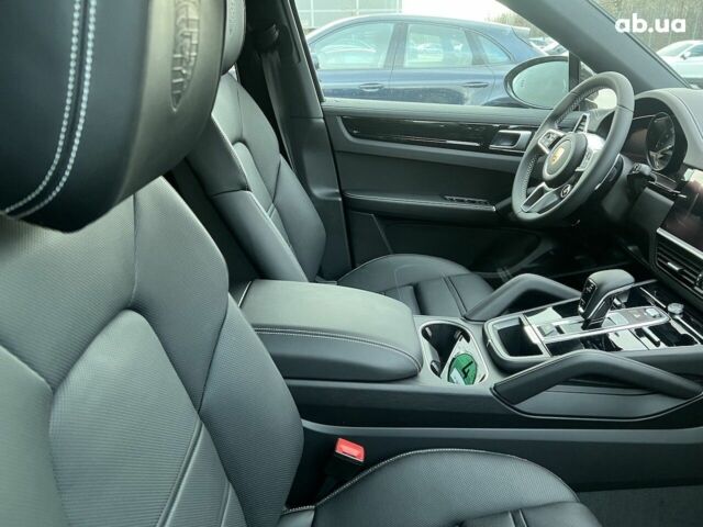 Порше Каен, объемом двигателя 3 л и пробегом 9 тыс. км за 136828 $, фото 6 на Automoto.ua