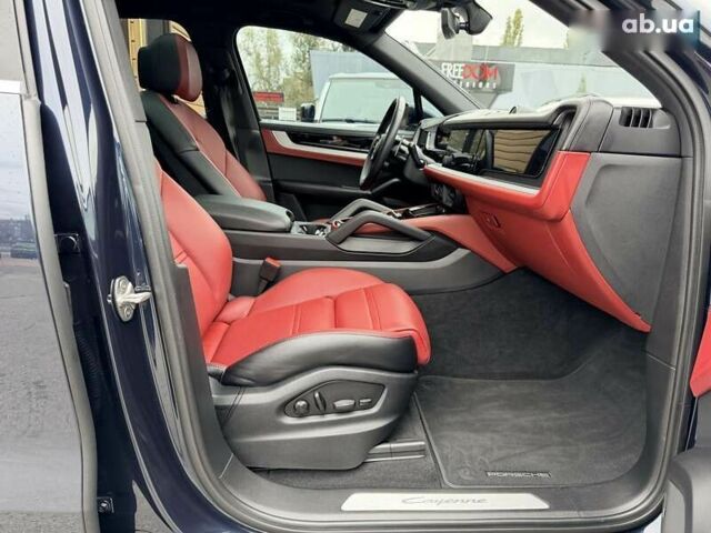 Порше Cayenne, об'ємом двигуна 3 л та пробігом 18 тис. км за 98999 $, фото 8 на Automoto.ua