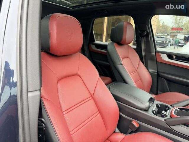 Порше Cayenne, об'ємом двигуна 3 л та пробігом 18 тис. км за 98999 $, фото 12 на Automoto.ua