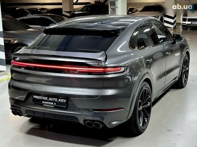 Порше Каен, объемом двигателя 4 л и пробегом 14 тыс. км за 193000 $, фото 19 на Automoto.ua