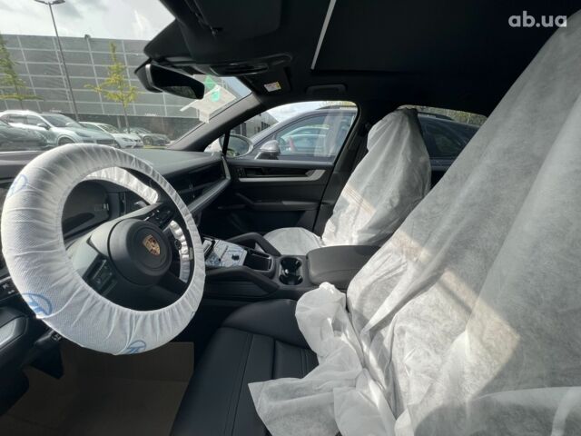 Порше Каен, объемом двигателя 3 л и пробегом 0 тыс. км за 148240 $, фото 23 на Automoto.ua