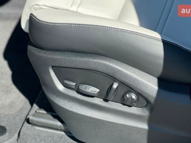 купити нове авто Порше Cayenne 2024 року від офіційного дилера Порше Центр Київ Аеропорт Порше фото