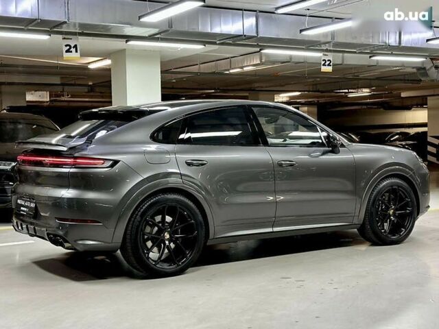 Порше Каен, объемом двигателя 4 л и пробегом 14 тыс. км за 188000 $, фото 18 на Automoto.ua