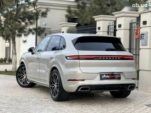 Порше Каен, объемом двигателя 3 л и пробегом 4 тыс. км за 139000 $, фото 10 на Automoto.ua