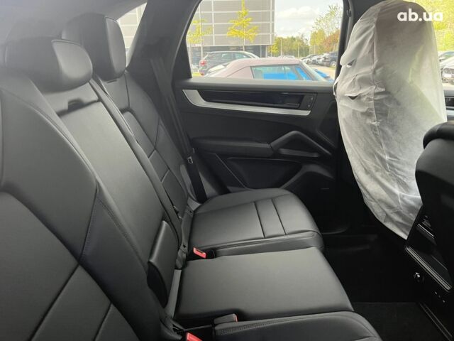 Порше Cayenne, об'ємом двигуна 3 л та пробігом 1 тис. км за 135415 $, фото 29 на Automoto.ua