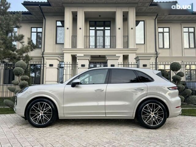 Порше Каен, объемом двигателя 3 л и пробегом 4 тыс. км за 139000 $, фото 8 на Automoto.ua