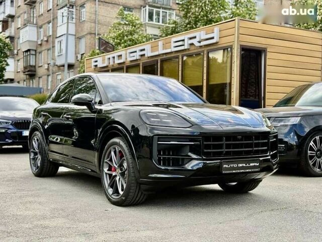 Порше Cayenne, об'ємом двигуна 4 л та пробігом 2 тис. км за 215000 $, фото 1 на Automoto.ua