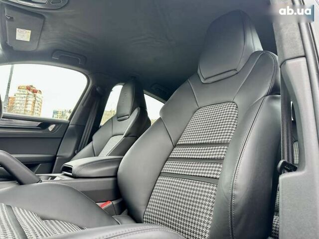 Порше Cayenne, об'ємом двигуна 4 л та пробігом 2 тис. км за 215000 $, фото 20 на Automoto.ua