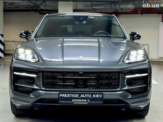 Порше Каен, объемом двигателя 4 л и пробегом 14 тыс. км за 188000 $, фото 8 на Automoto.ua