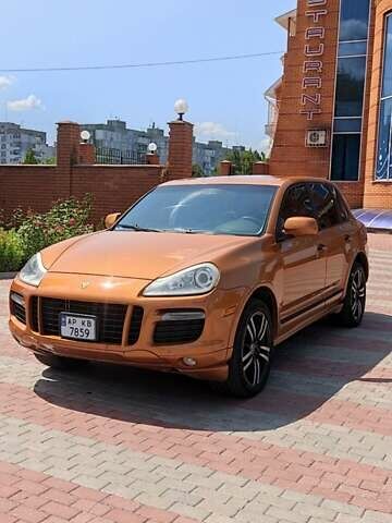 Жовтий Порше Cayenne, об'ємом двигуна 4.8 л та пробігом 220 тис. км за 8200 $, фото 1 на Automoto.ua