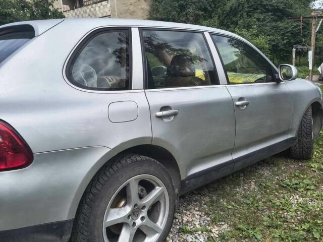 Серый Порше Каен, объемом двигателя 0 л и пробегом 1 тыс. км за 2516 $, фото 1 на Automoto.ua