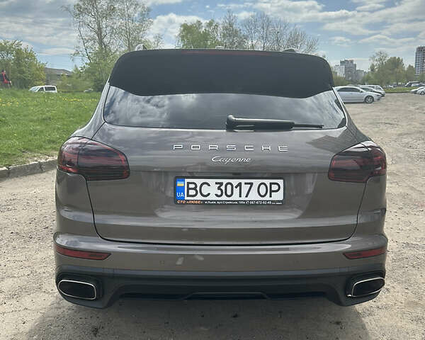 Сірий Порше Cayenne, об'ємом двигуна 3.6 л та пробігом 93 тис. км за 29900 $, фото 6 на Automoto.ua