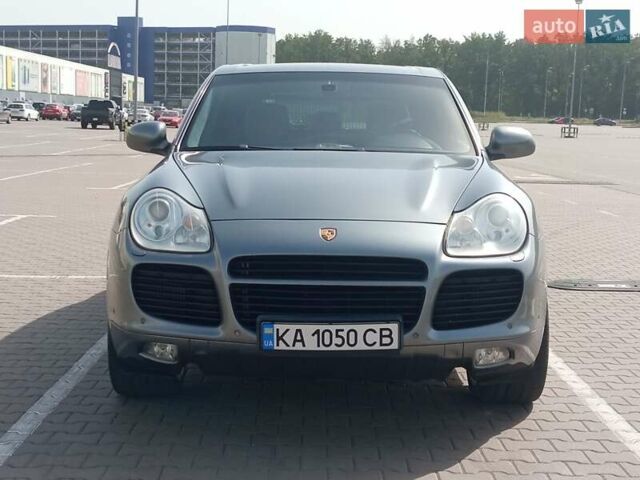 Серый Порше Каен, объемом двигателя 4.5 л и пробегом 212 тыс. км за 11500 $, фото 7 на Automoto.ua