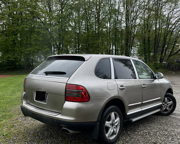 Сірий Порше Cayenne, об'ємом двигуна 4.5 л та пробігом 210 тис. км за 7500 $, фото 5 на Automoto.ua