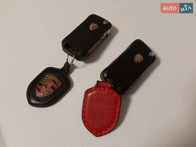 Серый Порше Каен, объемом двигателя 4.5 л и пробегом 212 тыс. км за 11500 $, фото 47 на Automoto.ua