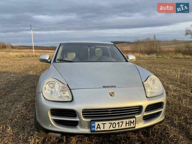Серый Порше Каен, объемом двигателя 4.5 л и пробегом 265 тыс. км за 9000 $, фото 2 на Automoto.ua