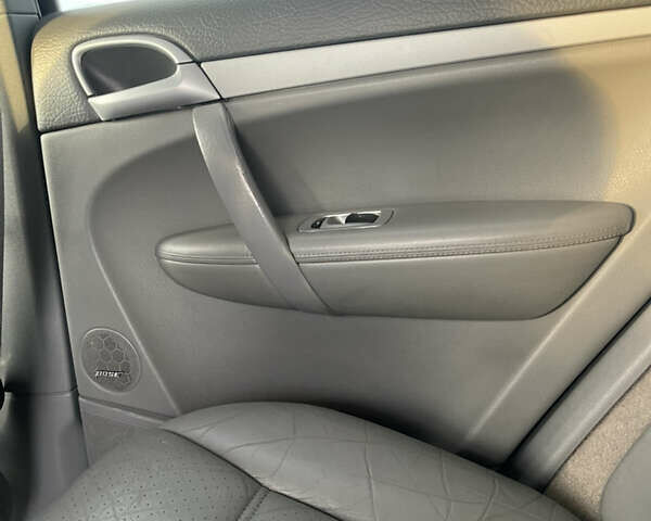 Серый Порше Каен, объемом двигателя 4.5 л и пробегом 265 тыс. км за 9000 $, фото 53 на Automoto.ua