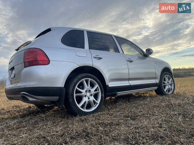 Серый Порше Каен, объемом двигателя 4.5 л и пробегом 265 тыс. км за 9000 $, фото 9 на Automoto.ua