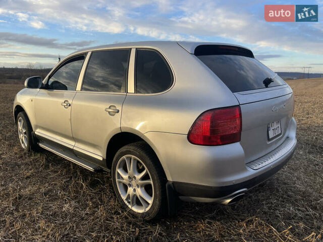 Серый Порше Каен, объемом двигателя 4.5 л и пробегом 265 тыс. км за 9000 $, фото 13 на Automoto.ua