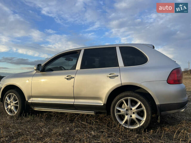 Серый Порше Каен, объемом двигателя 4.5 л и пробегом 265 тыс. км за 9000 $, фото 36 на Automoto.ua