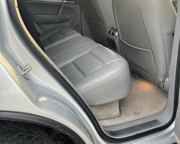 Серый Порше Каен, объемом двигателя 4.5 л и пробегом 265 тыс. км за 9000 $, фото 52 на Automoto.ua