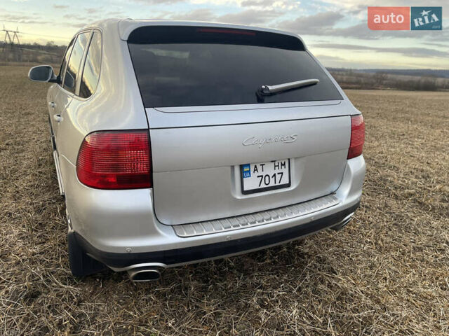 Серый Порше Каен, объемом двигателя 4.5 л и пробегом 265 тыс. км за 9000 $, фото 14 на Automoto.ua