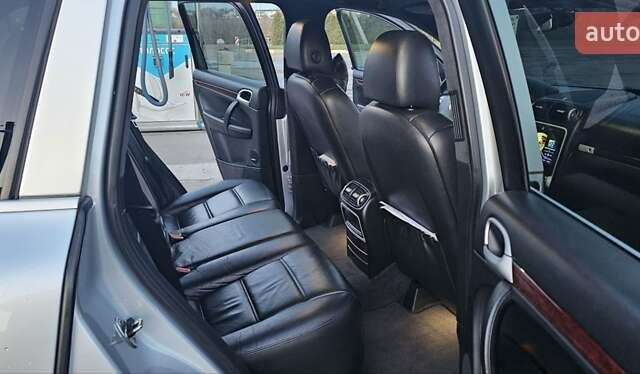 Серый Порше Каен, объемом двигателя 4.51 л и пробегом 199 тыс. км за 11300 $, фото 13 на Automoto.ua