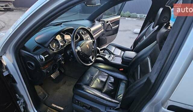 Серый Порше Каен, объемом двигателя 4.51 л и пробегом 199 тыс. км за 11300 $, фото 1 на Automoto.ua