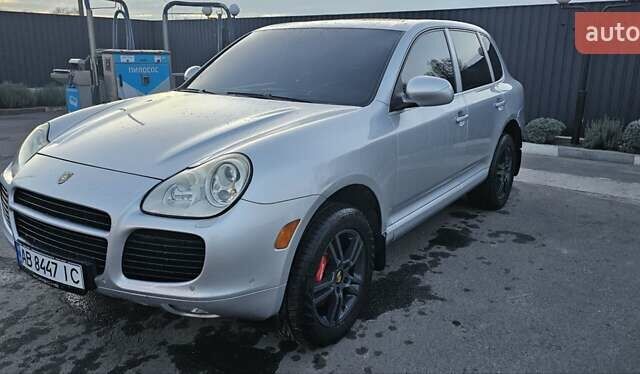 Серый Порше Каен, объемом двигателя 4.51 л и пробегом 199 тыс. км за 11300 $, фото 7 на Automoto.ua