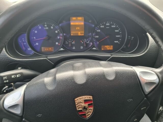 Сірий Порше Cayenne, об'ємом двигуна 3.6 л та пробігом 140 тис. км за 15607 $, фото 7 на Automoto.ua