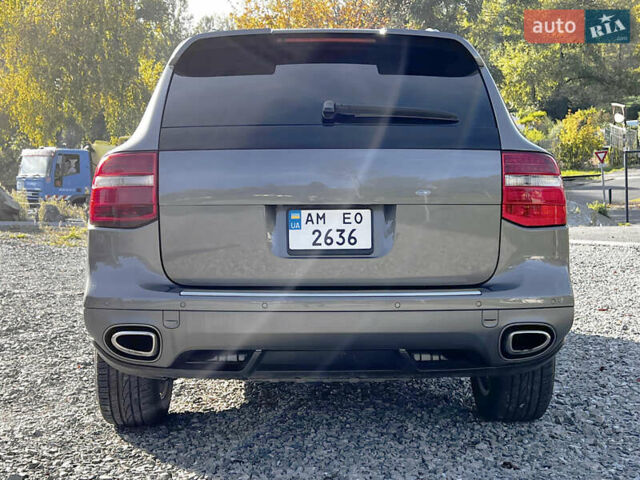 Сірий Порше Cayenne, об'ємом двигуна 3.6 л та пробігом 260 тис. км за 11467 $, фото 3 на Automoto.ua