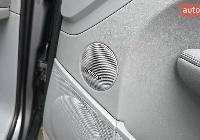 Сірий Порше Cayenne, об'ємом двигуна 4.8 л та пробігом 120 тис. км за 12000 $, фото 24 на Automoto.ua