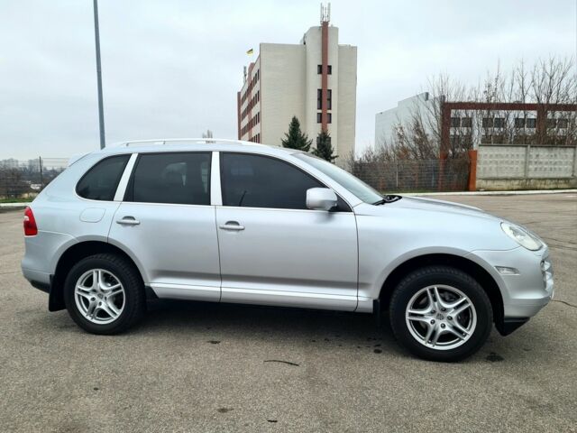 Сірий Порше Cayenne, об'ємом двигуна 3.6 л та пробігом 140 тис. км за 15607 $, фото 1 на Automoto.ua