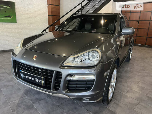 Сірий Порше Cayenne, об'ємом двигуна 4.8 л та пробігом 93 тис. км за 15900 $, фото 27 на Automoto.ua