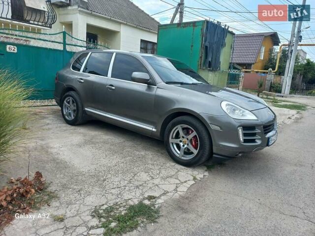 Сірий Порше Cayenne, об'ємом двигуна 3.6 л та пробігом 240 тис. км за 9200 $, фото 11 на Automoto.ua
